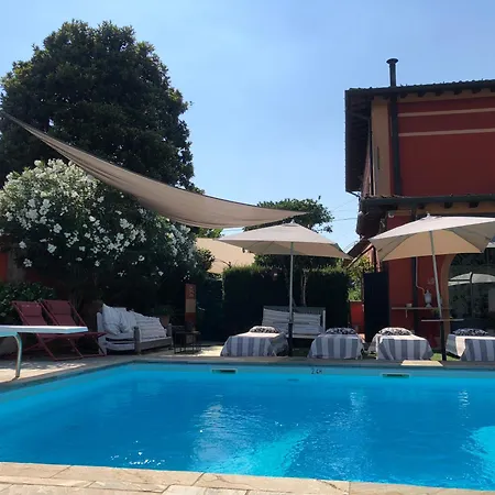 La Canonica Con Piscina A Padernello