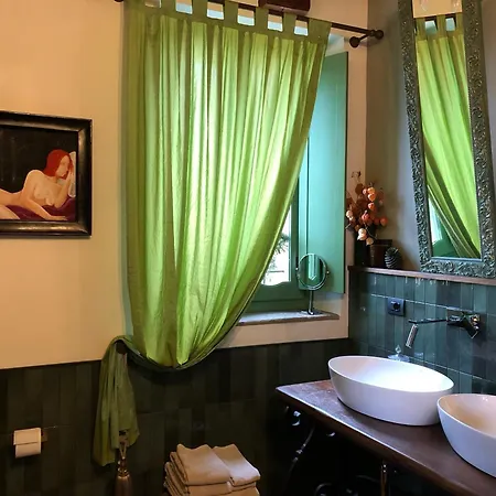La Canonica Con Piscina A Padernello Pensionat