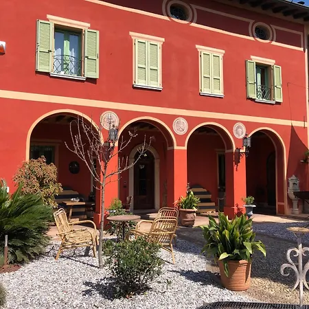 Pensionat La Canonica Con Piscina A Padernello