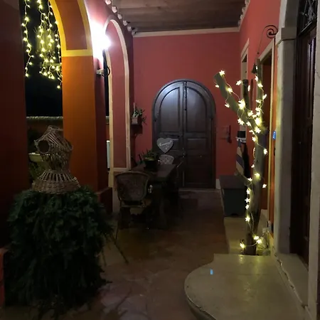 La Canonica Con Piscina A Padernello Pensionat